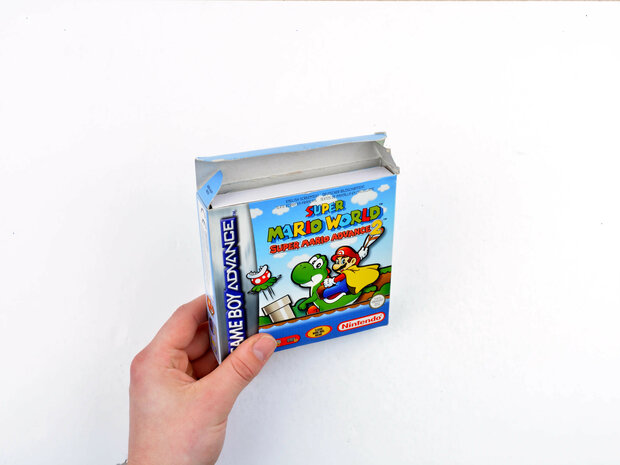 Super Mario Advance 2 - Super Mario World